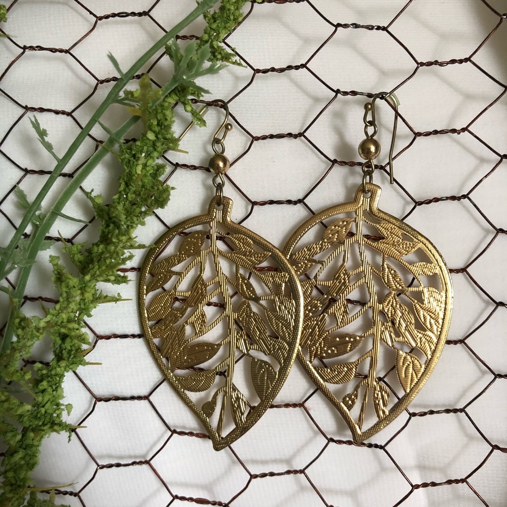 Gold Leaf Earrings